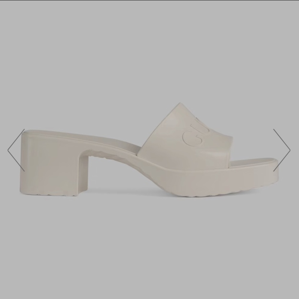 GUCCI Cream Rubber Slide Sandal 39 - Picture 2 of 8